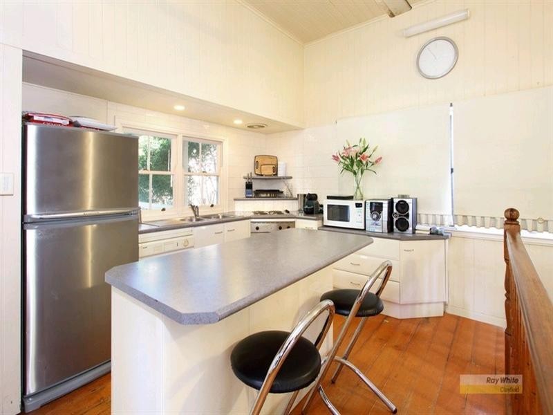 17 Blaikie Street, Hendra QLD 4011