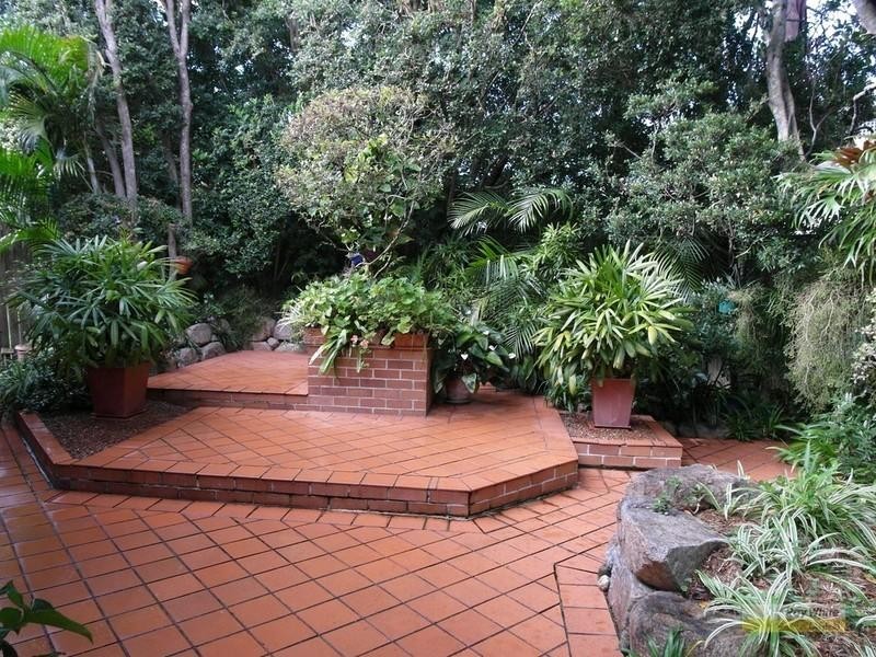 26 Henry Street, Wooloowin QLD 4030