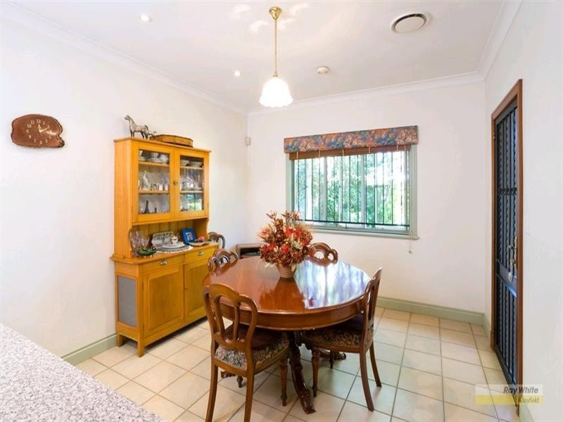 26 Henry Street, Wooloowin QLD 4030