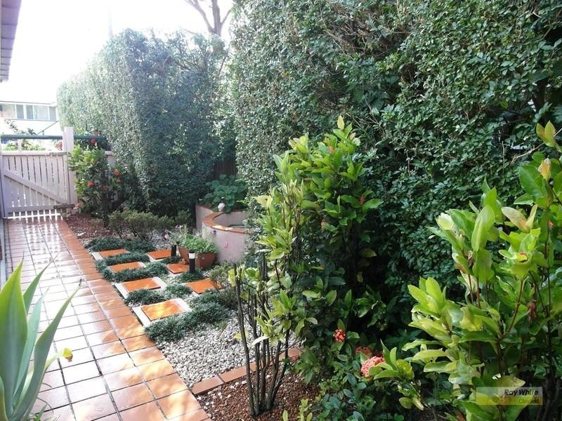 26 Henry Street, Wooloowin QLD 4030