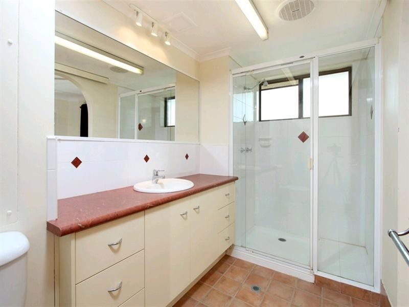 9/18 Victoria Parade, Clayfield QLD 4011