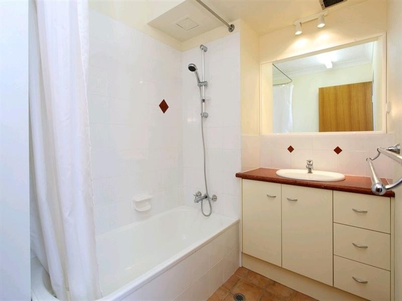 9/18 Victoria Parade, Clayfield QLD 4011