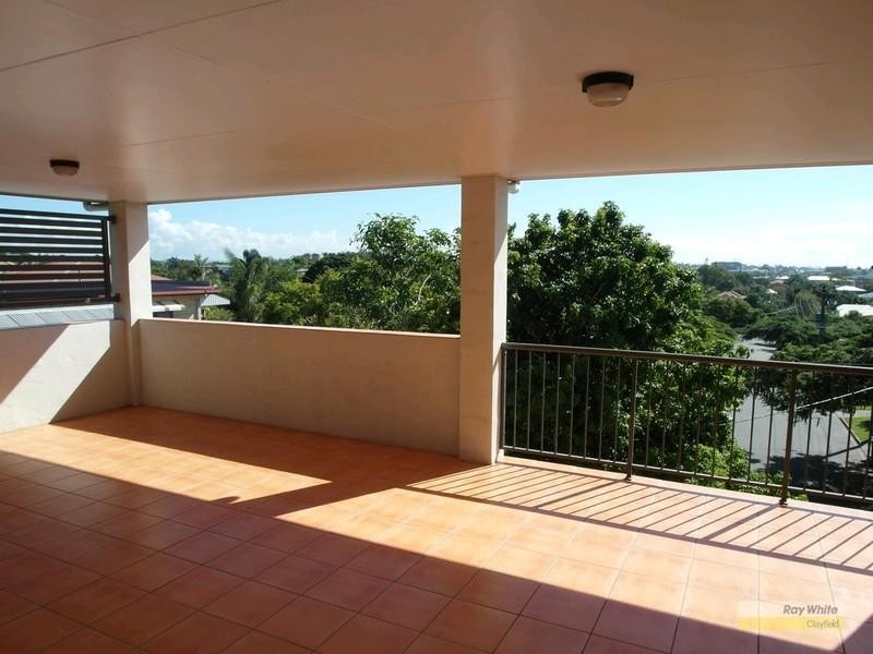 8/53 Collins Street, Clayfield QLD 4011