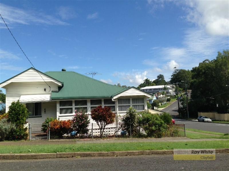 1 Warrawee Street, Toowong QLD 4066