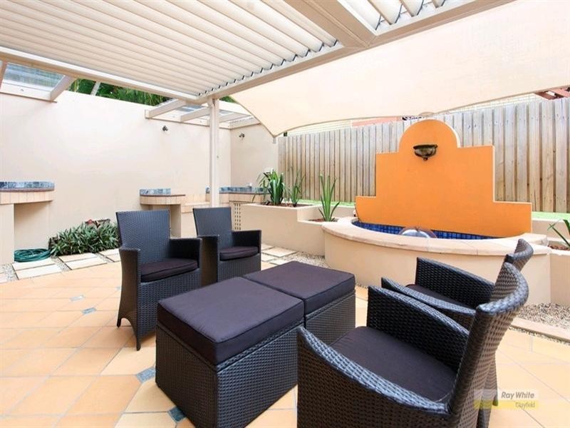 3/90-92 Racecourse Road, Ascot QLD 4007