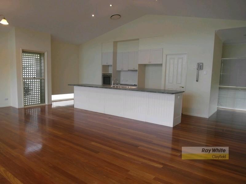 24 Merehaye Street, Wooloowin QLD 4030