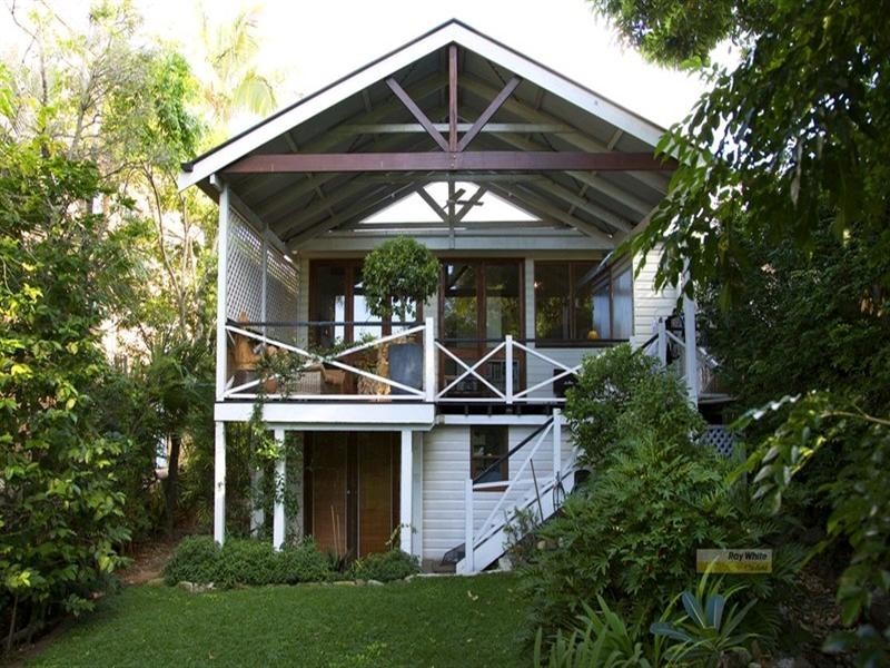 8 Upper Lancaster Road, Ascot QLD 4007