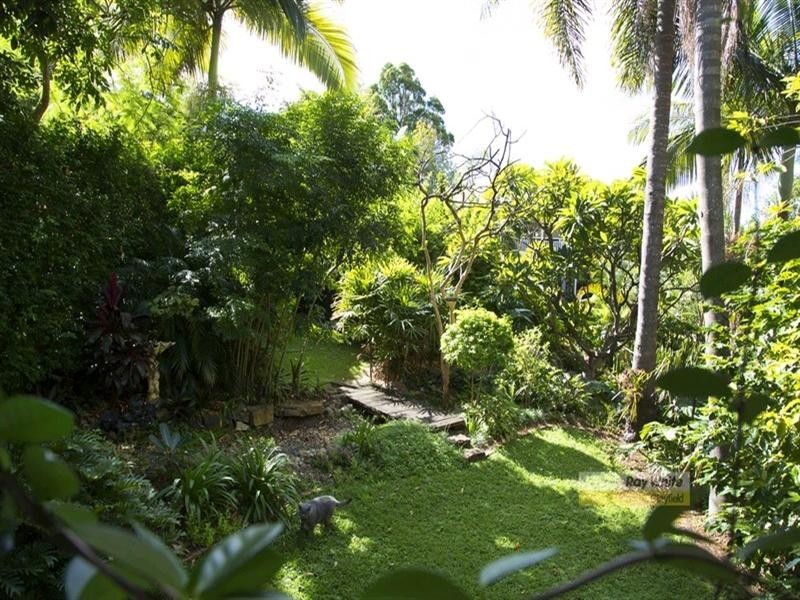 8 Upper Lancaster Road, Ascot QLD 4007