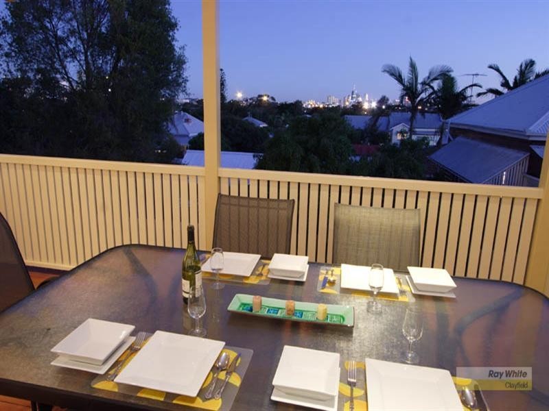 5 Marne Road, Albion QLD 4010