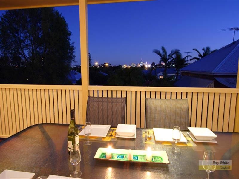 5 Marne Road, Albion QLD 4010