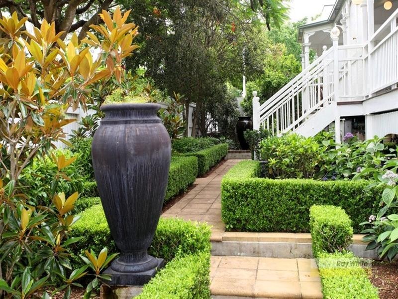 10 Beatrice Terrace, Ascot QLD 4007