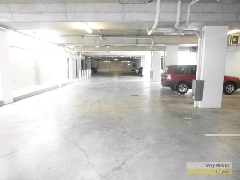 2/14 Lever Street, Albion QLD 4010