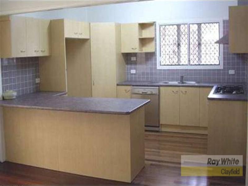 166 Hamilton Road, Wavell Heights QLD 4012