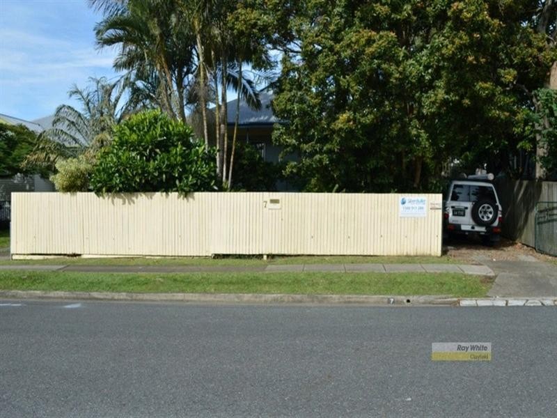 7 Benyon Street, Wavell Heights QLD 4012