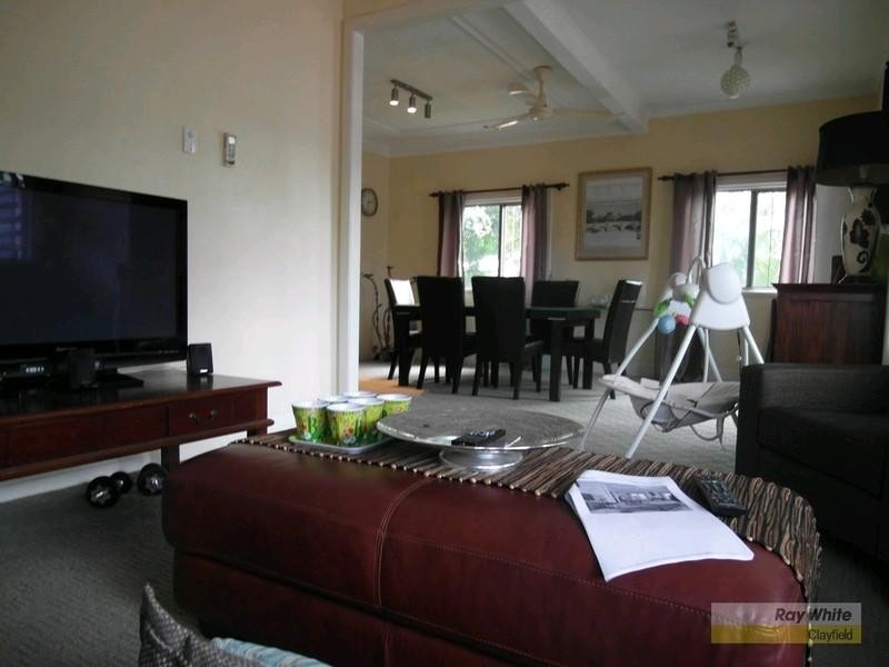 14 Burrell Street, Clayfield QLD 4011