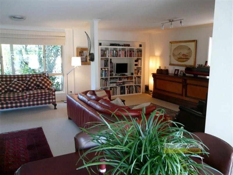 55 Mein Street, Hendra QLD 4011