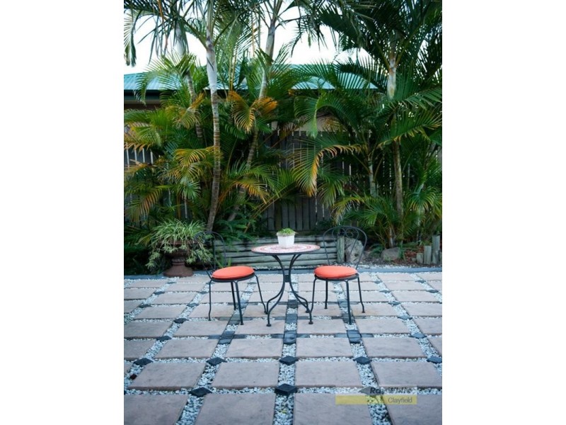 12 Ironwood Court, Arana Hills QLD 4054