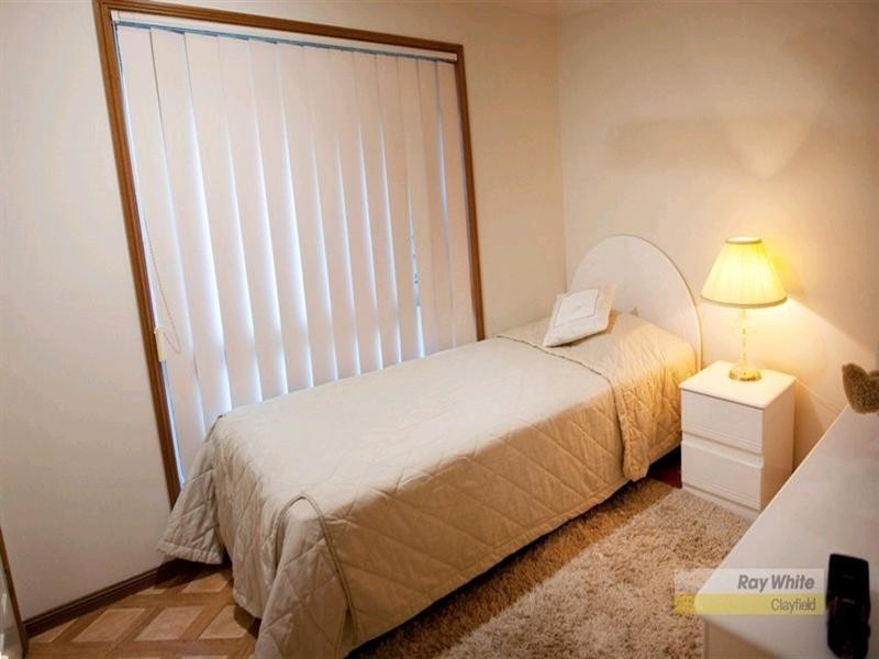 12 Ironwood Court, Arana Hills QLD 4054