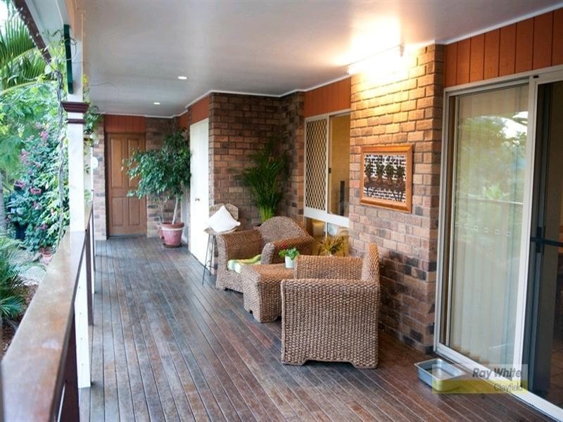 12 Ironwood Court, Arana Hills QLD 4054