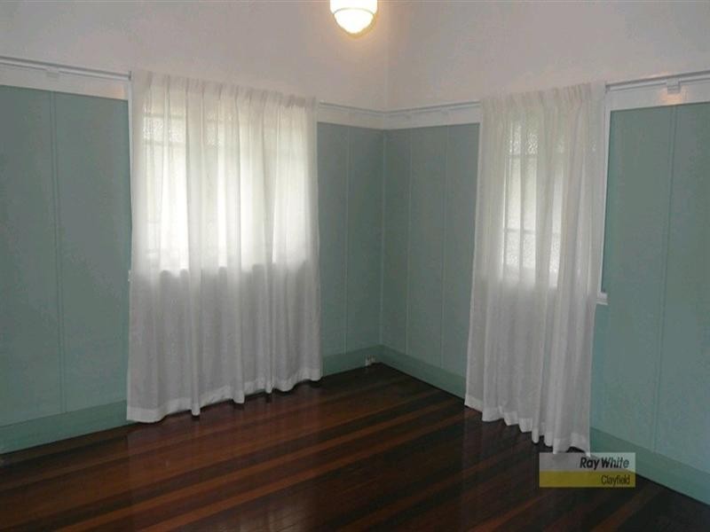 34 Gorman Street, Wooloowin QLD 4030