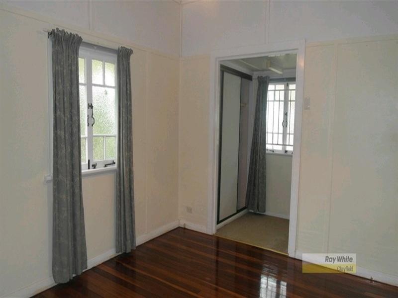 34 Gorman Street, Wooloowin QLD 4030