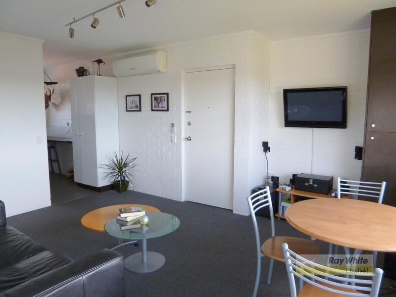 2/60 Walkers Way, Nundah QLD 4012