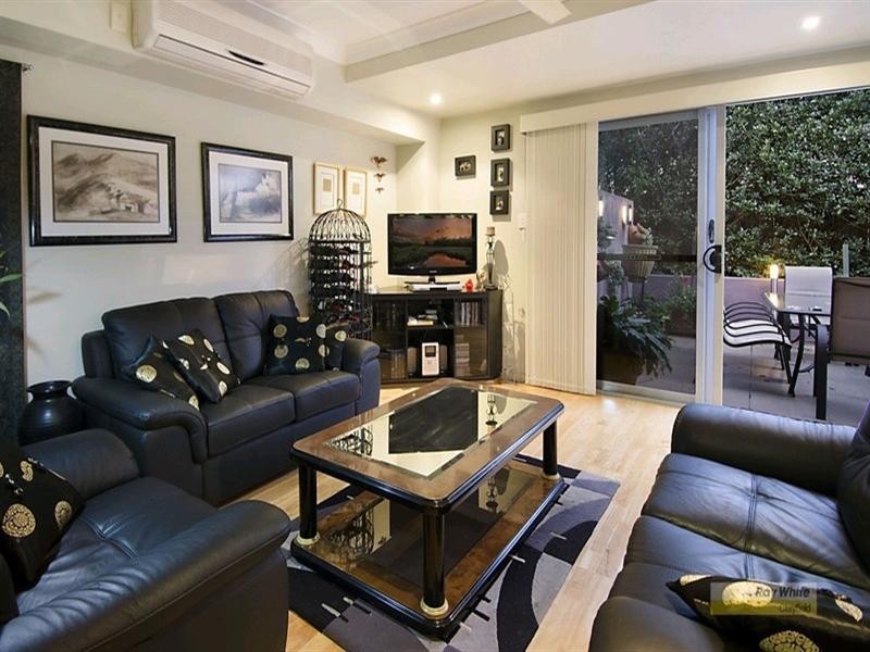 23 Blake Street, Wooloowin QLD 4030