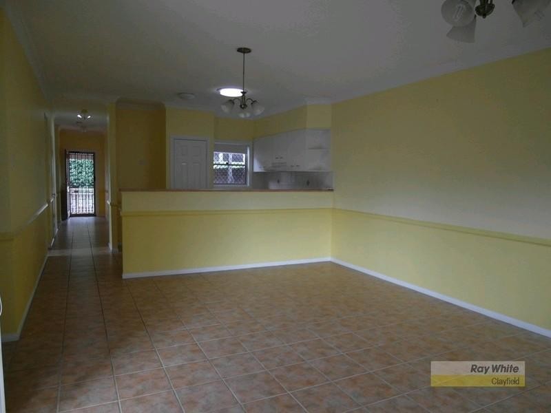 10/10 Nixon Lane, Virginia QLD 4014