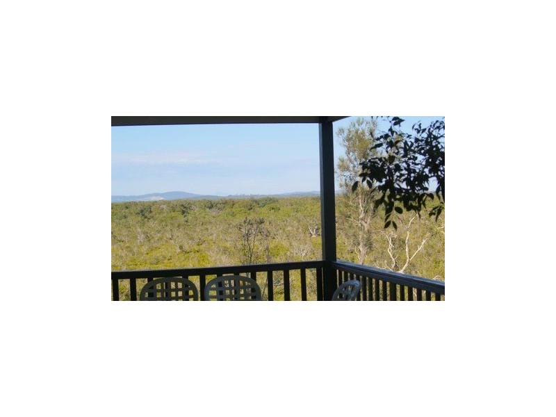 60 Treasure Island, Karragarra Island QLD 4184