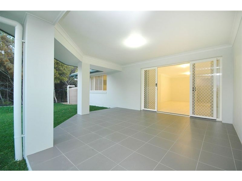 16 George Thorn Drive, Thornlands QLD 4164