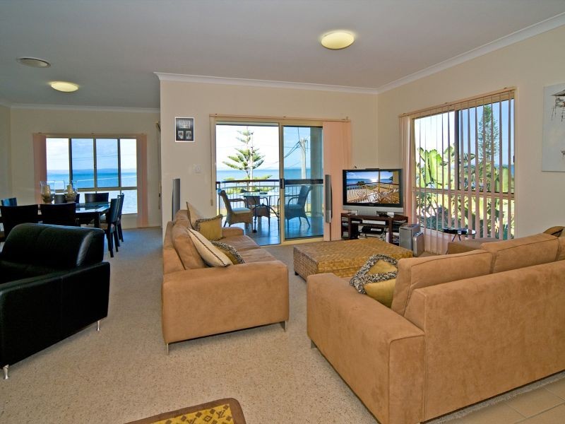 2/200 Shore Street North, Cleveland QLD 4163