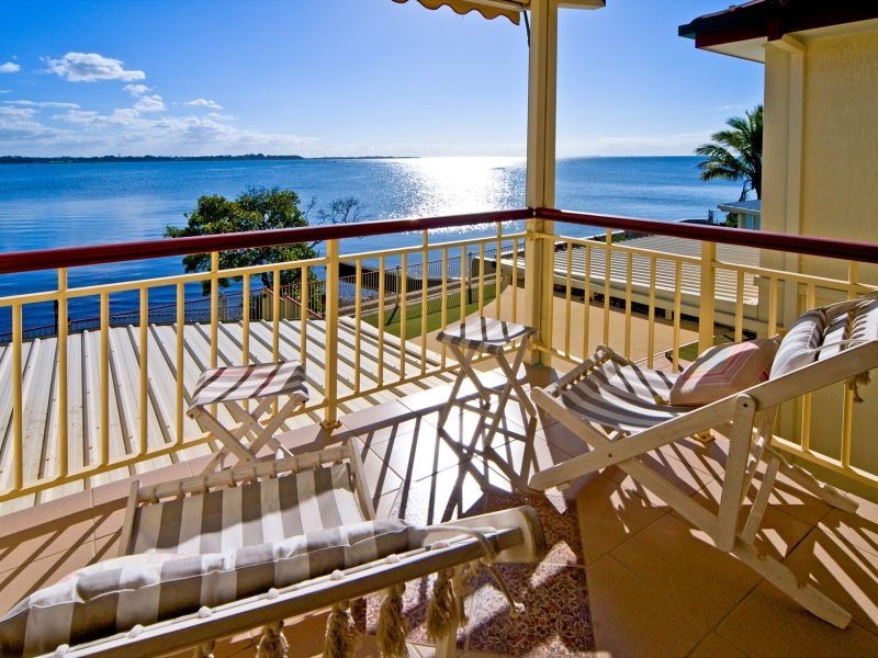 2/200 Shore Street North, Cleveland QLD 4163