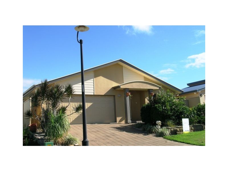 25 Beddoe Street, Thornlands QLD 4164
