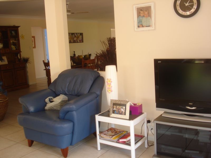 8 Schonrock Street, Wellington Point QLD 4160