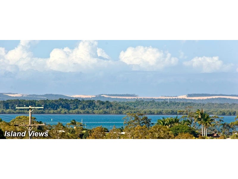 107 Habitat Drive, Redland Bay QLD 4165