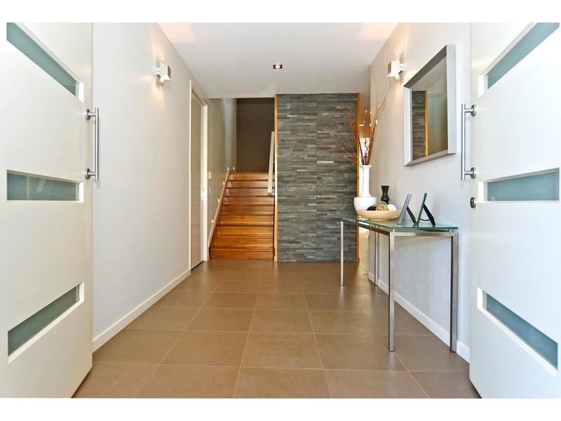 107 Habitat Drive, Redland Bay QLD 4165