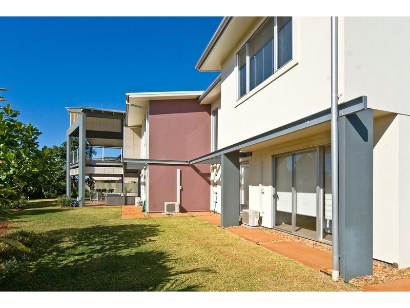 107 Habitat Drive, Redland Bay QLD 4165