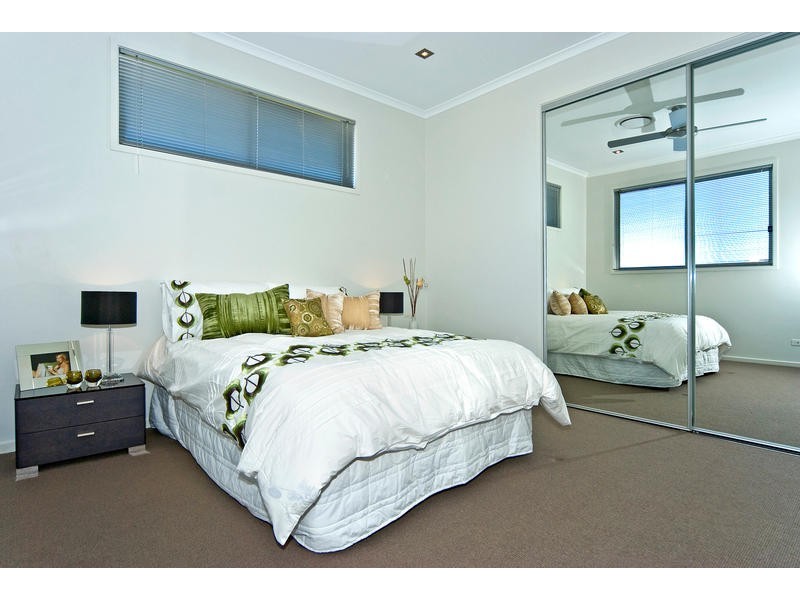 107 Habitat Drive, Redland Bay QLD 4165