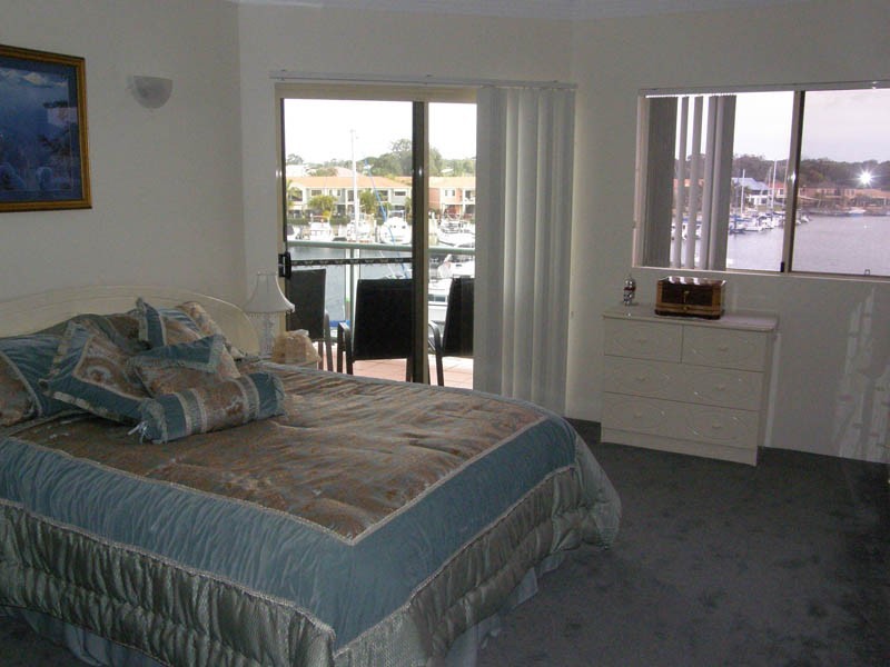 30/12 Esperance Court, Raby Bay QLD 4163