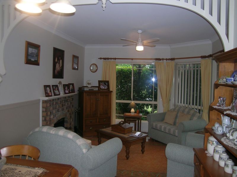 4 Kruger Street, Redland Bay QLD 4165