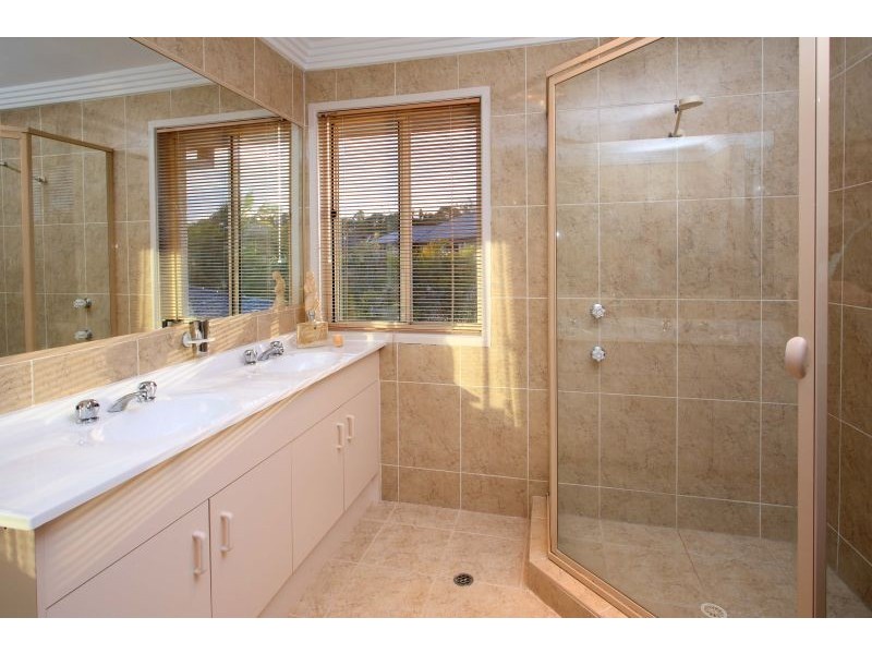 18 Nautilus Drive, Raby Bay QLD 4163