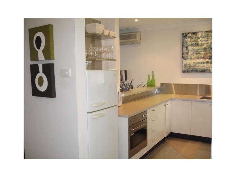 6/33 Shore Street East, Cleveland QLD 4163