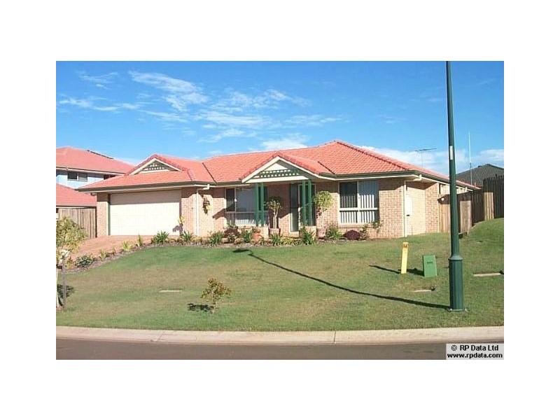 7 Admiral Court, Birkdale QLD 4159