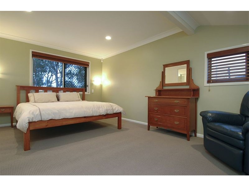 10 Hansen Court, Ormiston QLD 4160