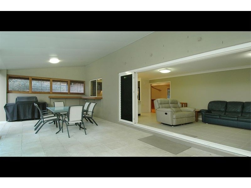 10 Hansen Court, Ormiston QLD 4160