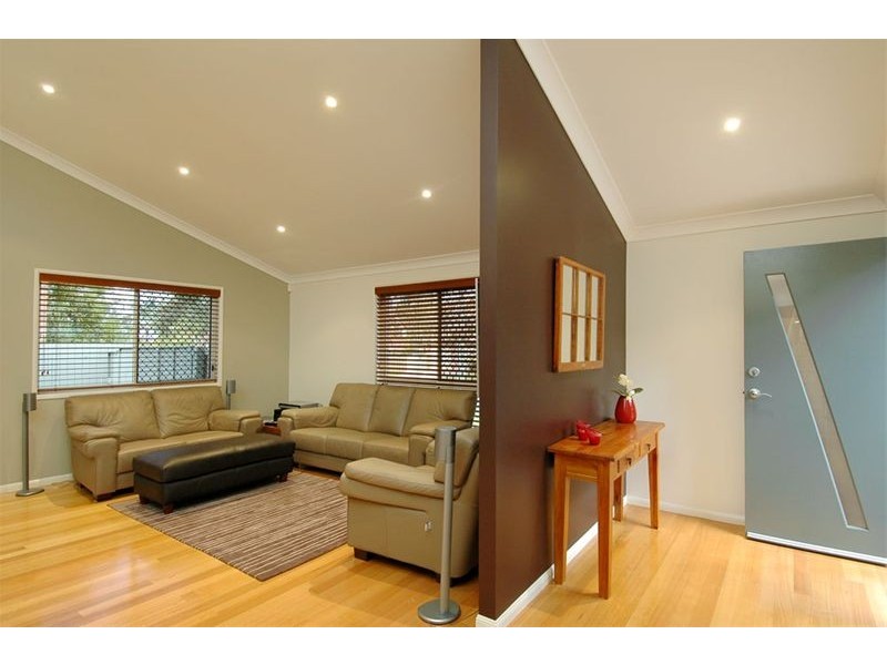 10 Hansen Court, Ormiston QLD 4160