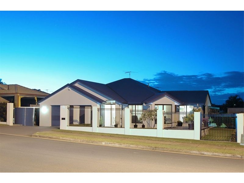 61 Salisbury Street, Redland Bay QLD 4165