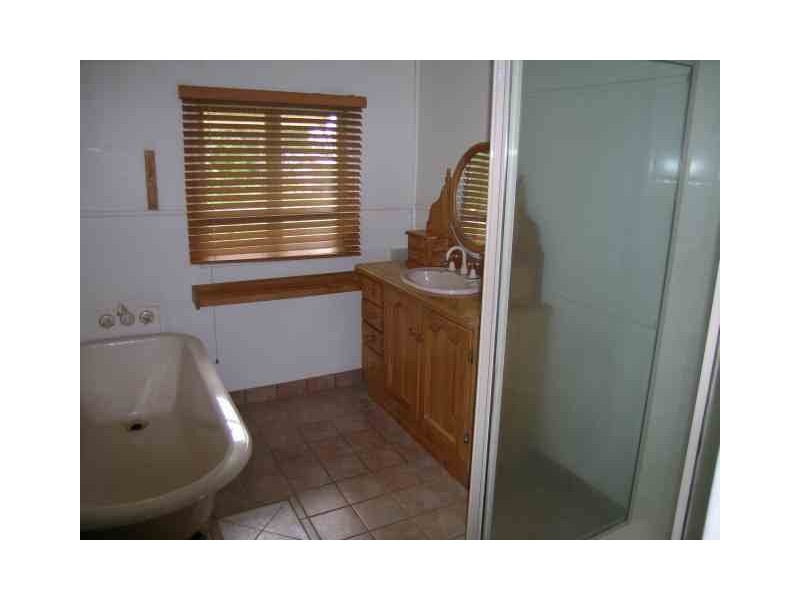 28 Dinwoodie Road, Thornlands QLD 4164