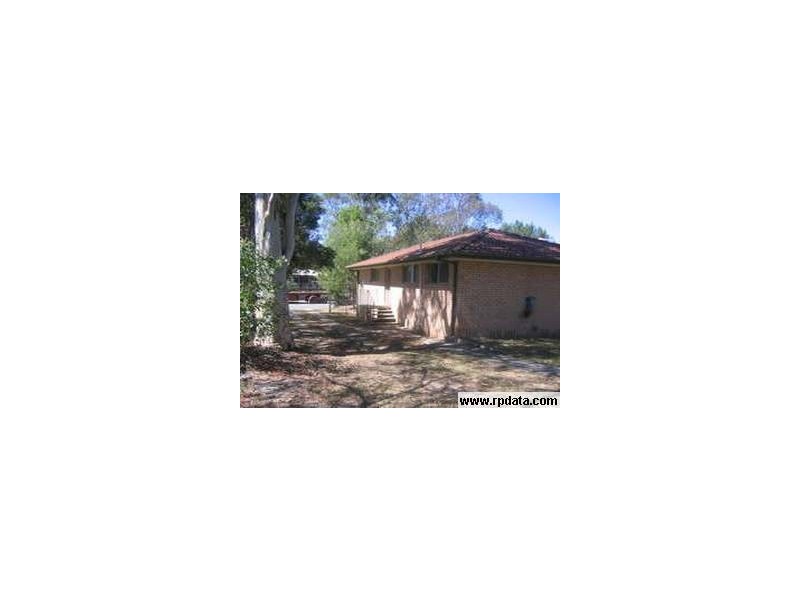 12 Rowanda Street, Kingston QLD 4114