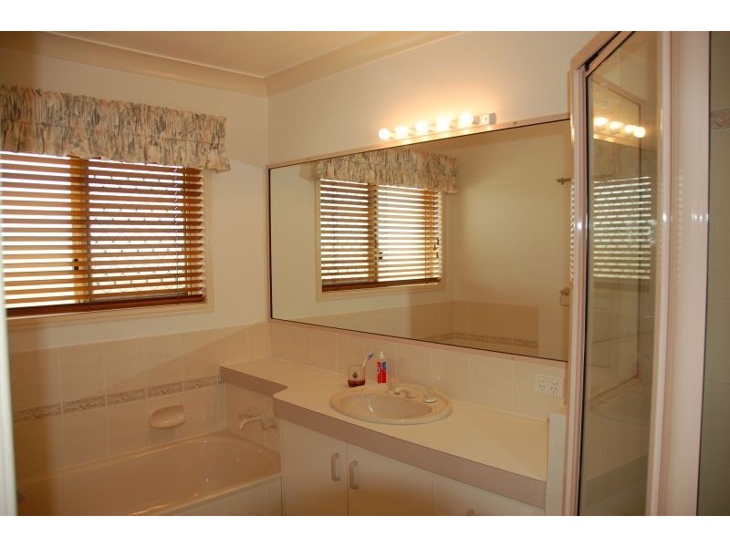 3 Eckersly Street, Ormiston QLD 4160